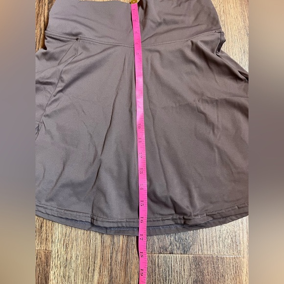 Brown Mini Skater Skirt activewear size M - Picture 5 of 5